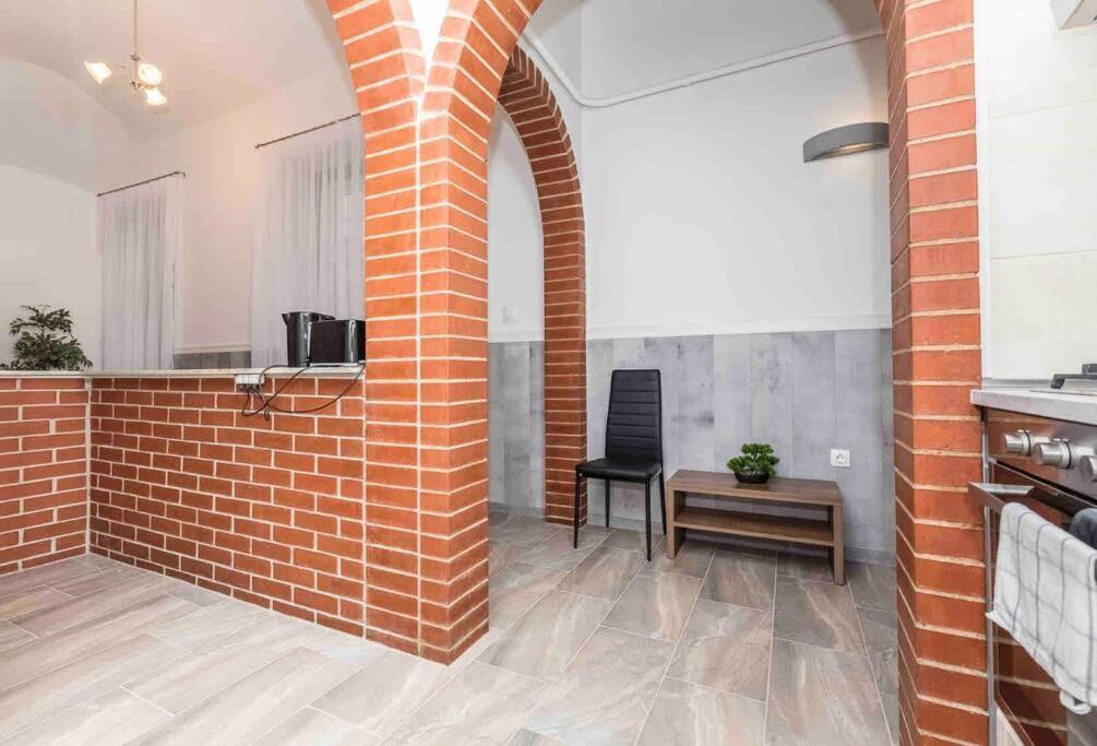 D3 Basilica Luxury Spacious Free Parking For 1 Car Budapest Exterior foto