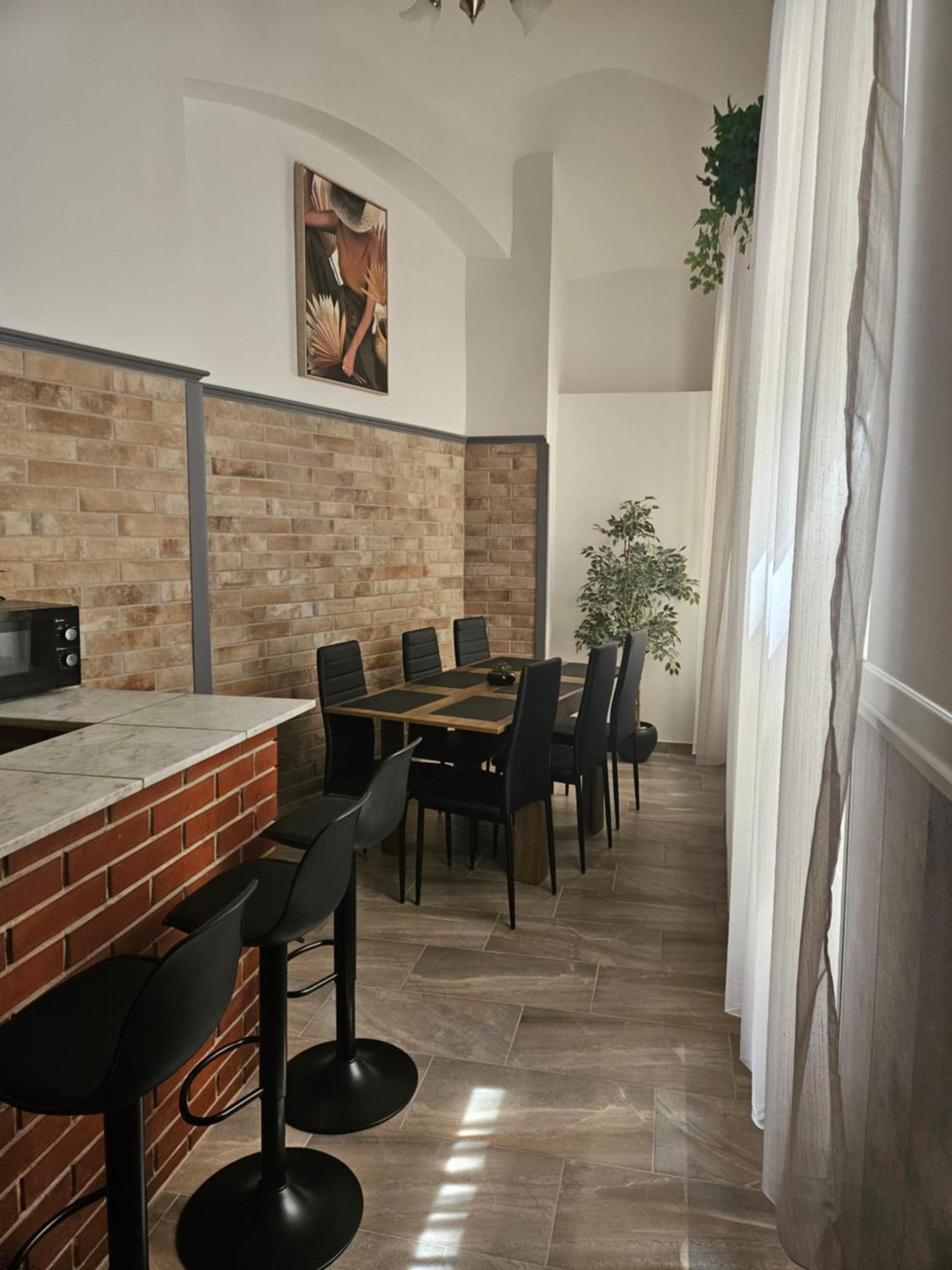 D3 Basilica Luxury Spacious Free Parking For 1 Car Budapest Exterior foto